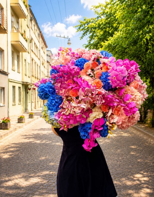 Royal-bloom